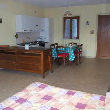 Apartment Caddelovi Fibbialla